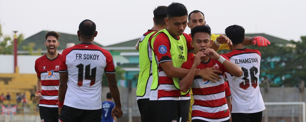 Prediksi Madura United vs Arema FC 21 November 2024