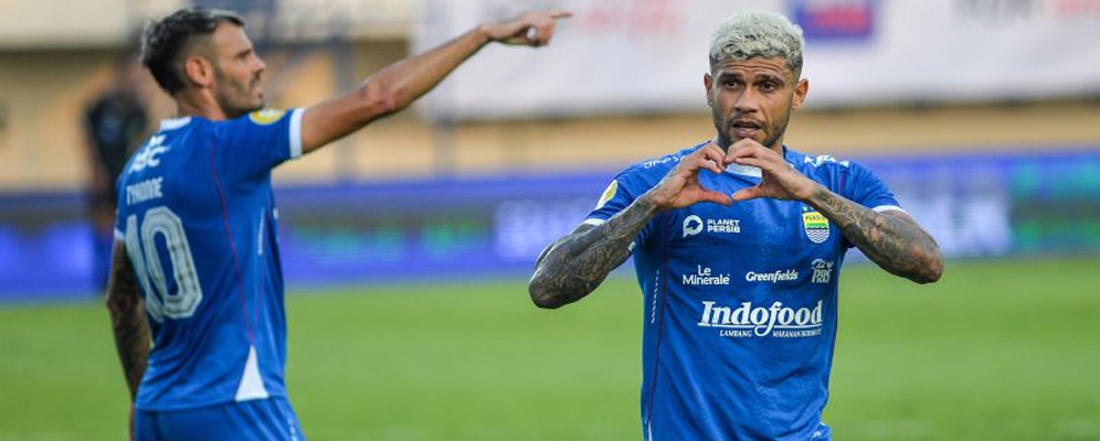 Prediksi Persib Bandung vs Borneo FC 22 November 2024